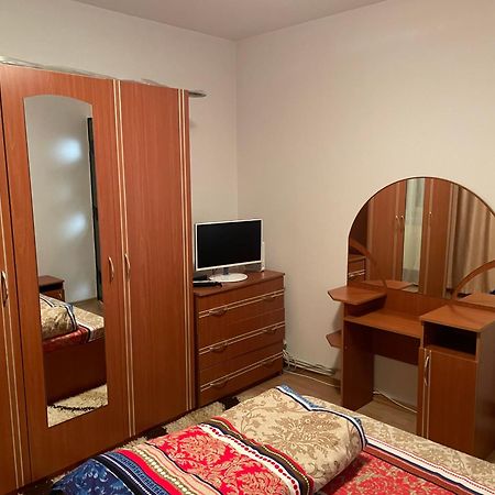 Apartament Petroşani Extérieur photo