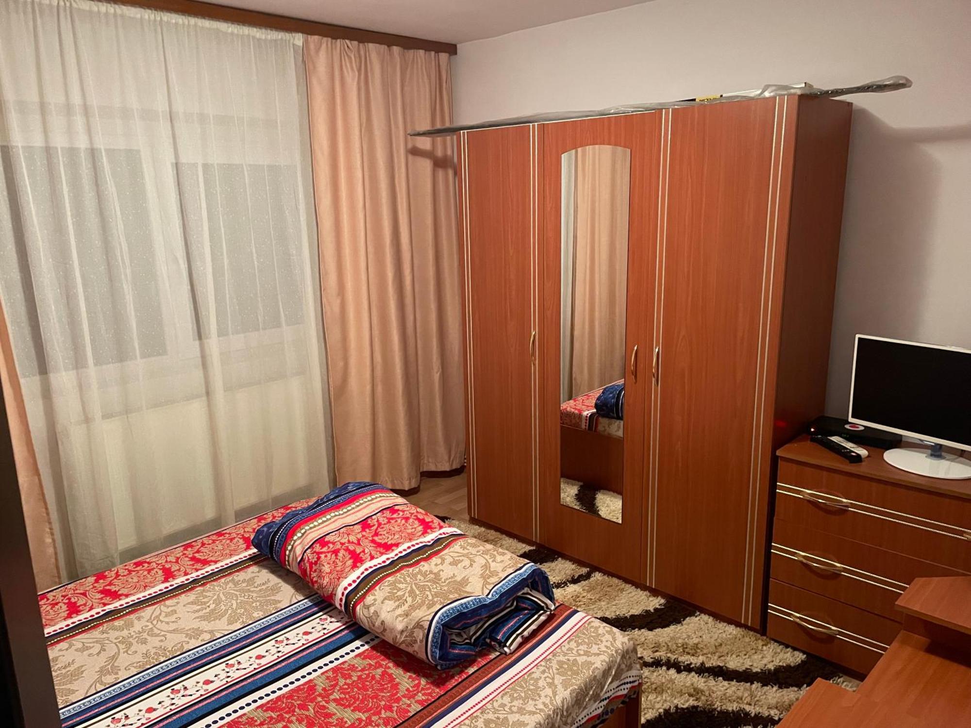 Apartament Petroşani Extérieur photo